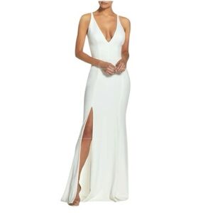Dress The Population Iris Slit Crepe Gown Off-White Plunging Neckline Size Large